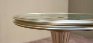 Приставной столик отделка серебряное напыление FB.ST.FL.664