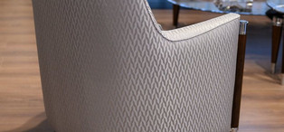 Кресло Madison отделка ткань кат. 2, ткань кат. 3, глянцевый орех 2018, цвет металла хром, детали зеленый мрамор FB.ACH.MS.42
