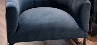 Кресло Vivienne отделка ткань кат. 2, цвет металла дымчатый хром FB.ACH.VV.2