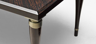 Обеденный стол Jackie отделка глянцевый эвкалипт Mocha, цвет металла латунь FB.DT.JK.8